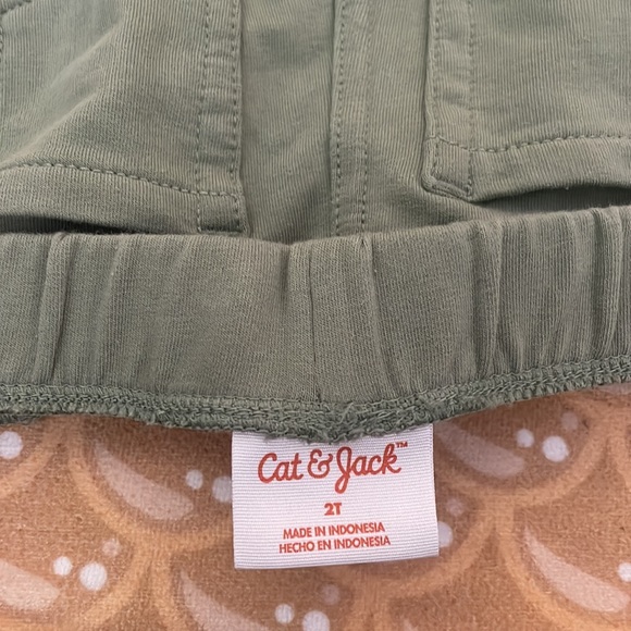 3 Pairs of Toddler “Jeggings” - Picture 3 of 4